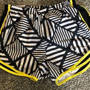 Nike Women’s Dri-Fit Shorts Size M